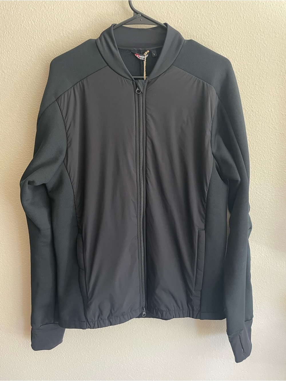 NWT 66 NORTH Laki Alpha Men's Large Black Zip-Front Performance Jacket